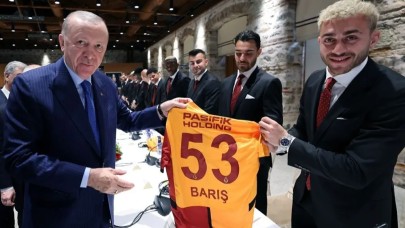 Cumhurbaşkanı Erdoğan şampiyon Galatasaray’ı kabul etti