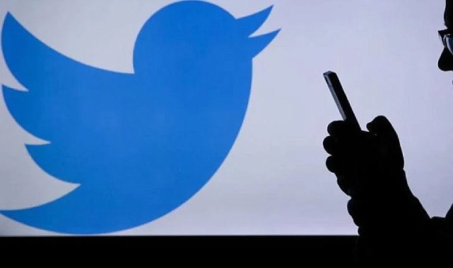 Dünyaca ünlü şarkıcı Twitter hesabını kapattı