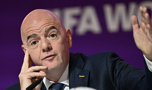 FIFA Başkanı Gianni Infantino Katar&#039;ı eleştirenlere sert cevaplar verdi.