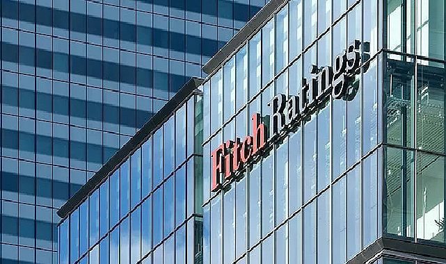 Fitch Türkiye&#039;nin kredi notunu yine negatifte tuttu!