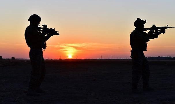 İçişleri Bakanlığı 2 teröristin teslim olduğu açıklandı