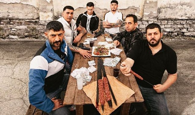 Kıyma İzle Blue TV Ücretsiz Kaçak Bedava Dizipal Diziyo Dizibox