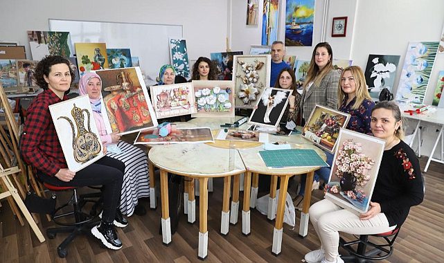 Ordu Örmek&#039;ten Japonya&#039;ya evlere &#039;Rölyef&#039; eserler