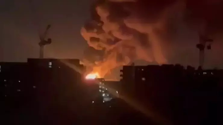 Rusya&#039;da petrol deposunda çıkan yangın 10 bin metrekare alana yayıldı