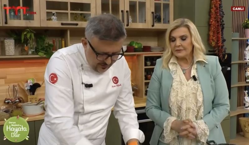 Ayvaz Şef&#039;ten kritik uyarı: Tabaktan dönen peynirlerle börek yapanlar var