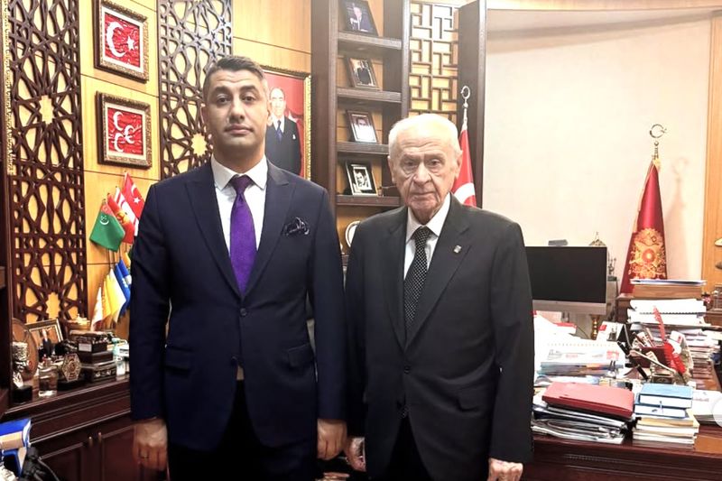 Bahçeli&#039;den Ekol TV&#039;ye bayram tebriği... Emrah Doğru’dan teşekkür mesajı geldi