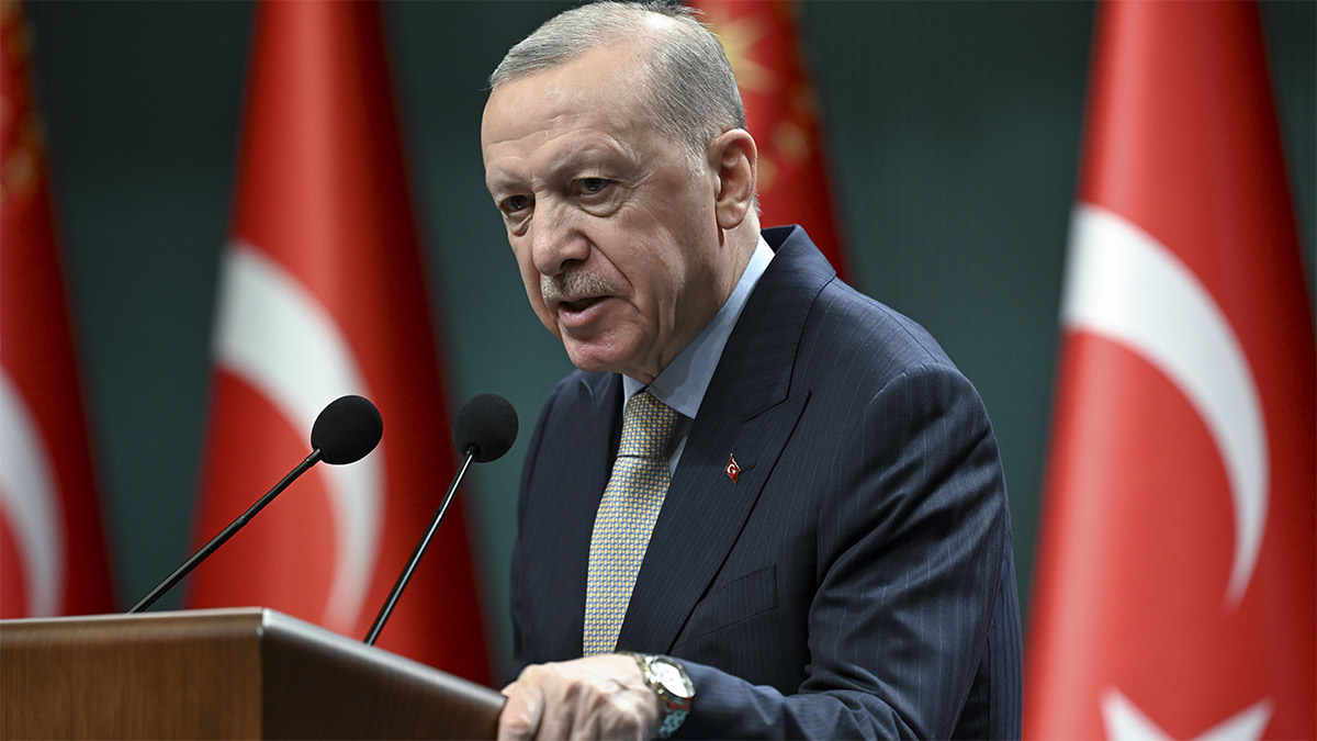 Cumhurbaşkanı Erdoğan’dan partililere mesaj: Terörsüz Türkiye ile demokrasi kazanacak