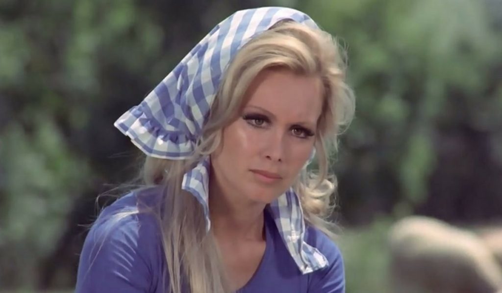 Filiz Akın hayatını kaybetti: Usta oyuncu kimdir, hastalığı neydi?