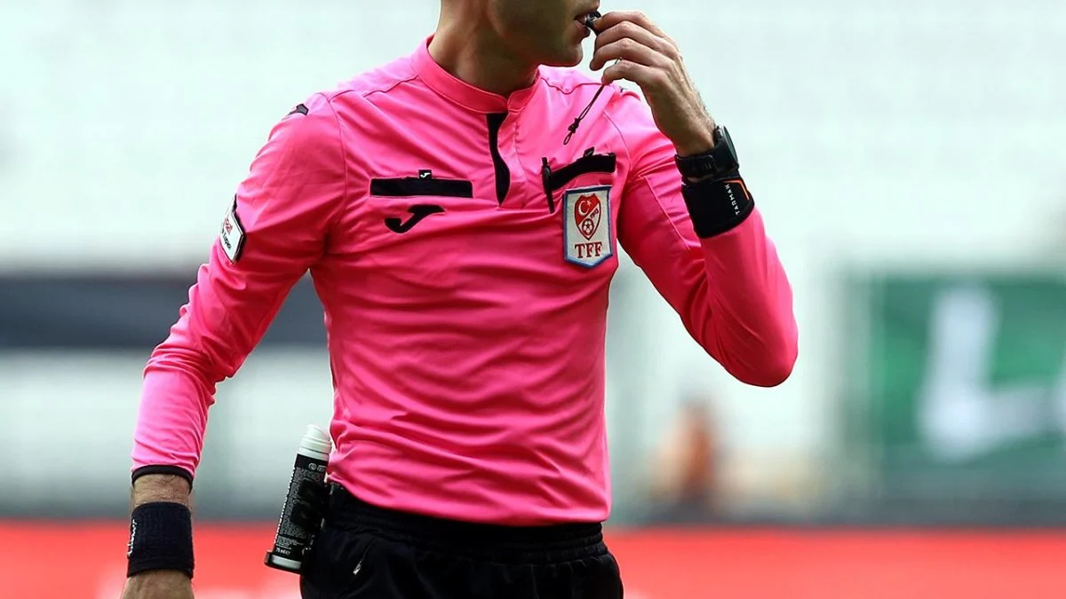 Süper Lig&#039;de 28. haftanın hakemleri açıklandı