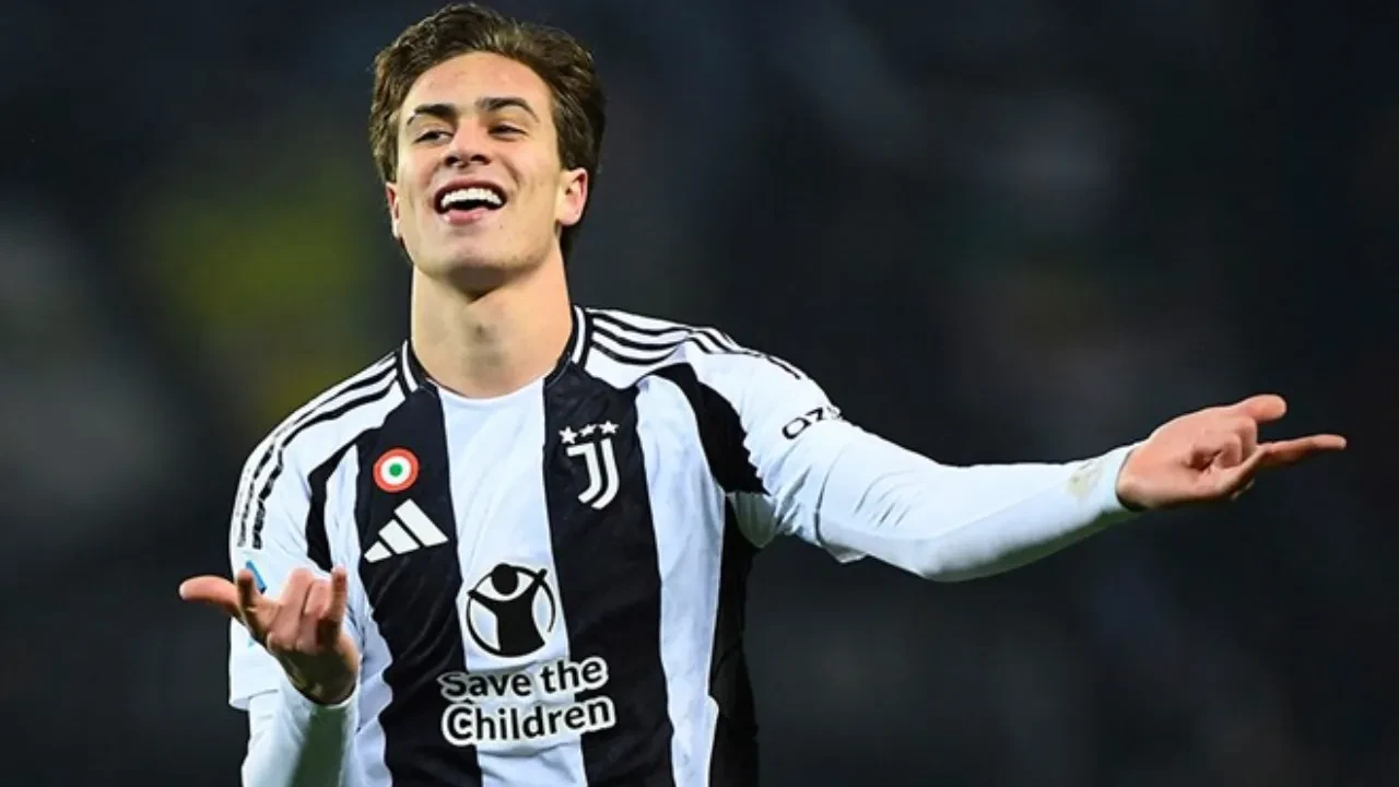 Liverpool, Manchester United, Chelsea... Devler Kenan için kapışıyor