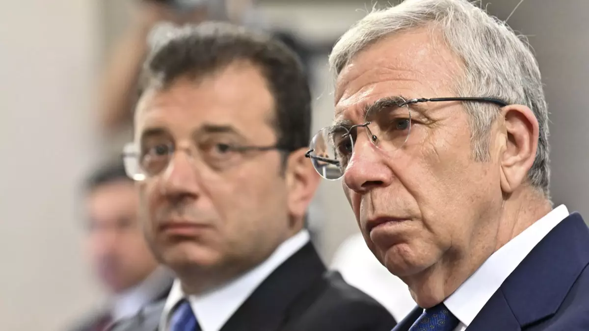 Neler oluyor? Mansur Yavaş hakkında suç duyurusu