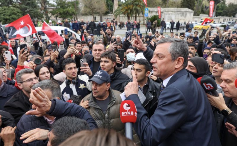 Özgür Özel &#039;sonuna kadar&#039; dedi: Ölsem de Saraçhane&#039;yi bırakmam