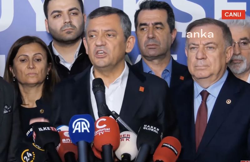 Özgür Özel: Erdoğan yenilgiyi hazmedemedi, milletin mesajını anlayamadı