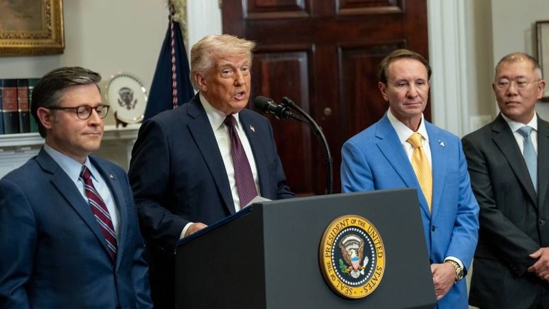 Trump: Rusya ve Ukrayna ateşkes için masaya oturacak