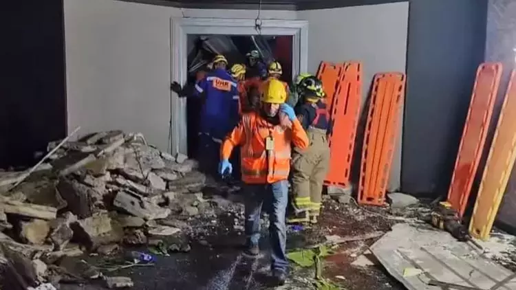 Dominik Cumhuriyeti’nde gece kulübü çöktü: 98 kişi hayatını kaybetti