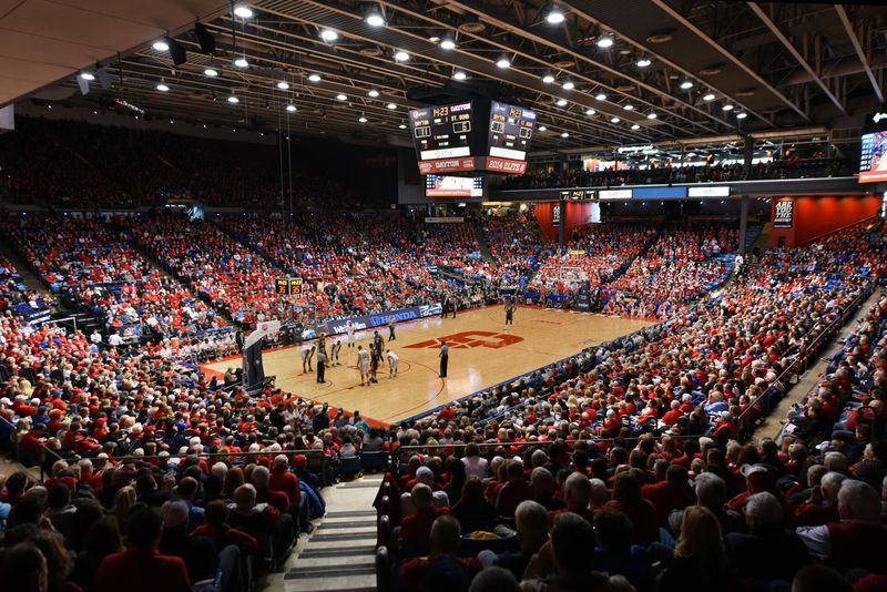 ​NCAA Division I Erkekler Basketbol Turnuvası 2025: Florida Gators ve Houston Cougars Şampiyonluk İçin Karşı Karşıya​