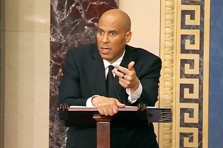 Cory Booker&#039;dan tarihi Senato konuşması: Trump ve Musk&#039;a karşı 25 saatlik direniş