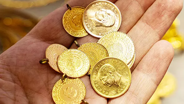 Altın fiyatları tarihi zirvede: Gram altın 4 bin lirayı aştı