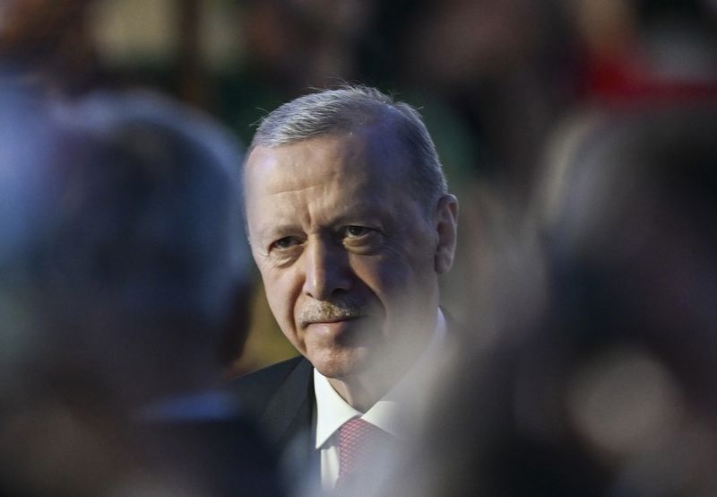 Erdoğan: Yıllardır kimsenin hayat tarzına müdahale etmedik