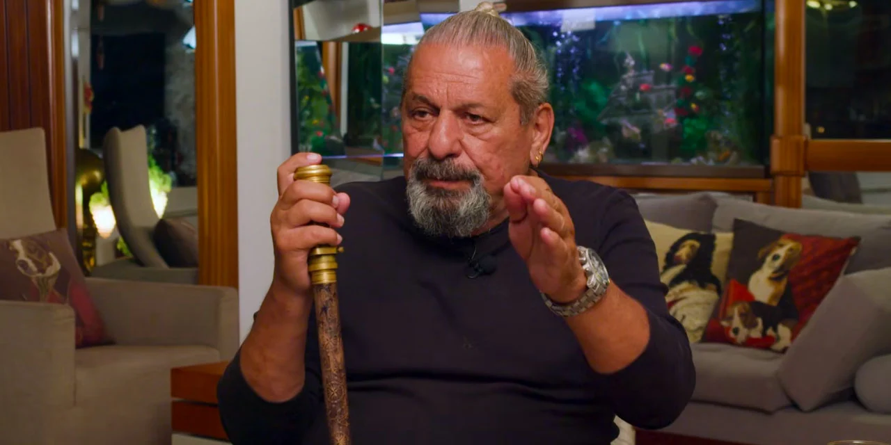 Fenerbahçe&#039;ye &#039;ağlama&#039; dedi... Erman Toroğlu 25 milyonu böyle karşısına aldı