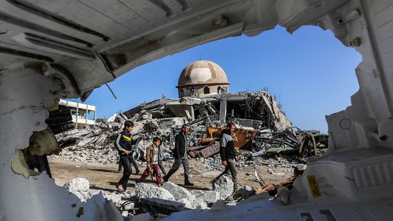 BM, İsrail&#039;in Gazze&#039;nin üçte ikisini yasak bölgelere dönüştürdüğünü açıkladı