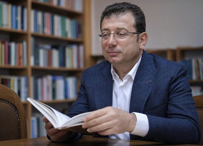 İmamoğlu&#039;ndan haber var: Cezaevinde Kur&#039;an-ı Kerim ve Nazım Hikmet okuyorum