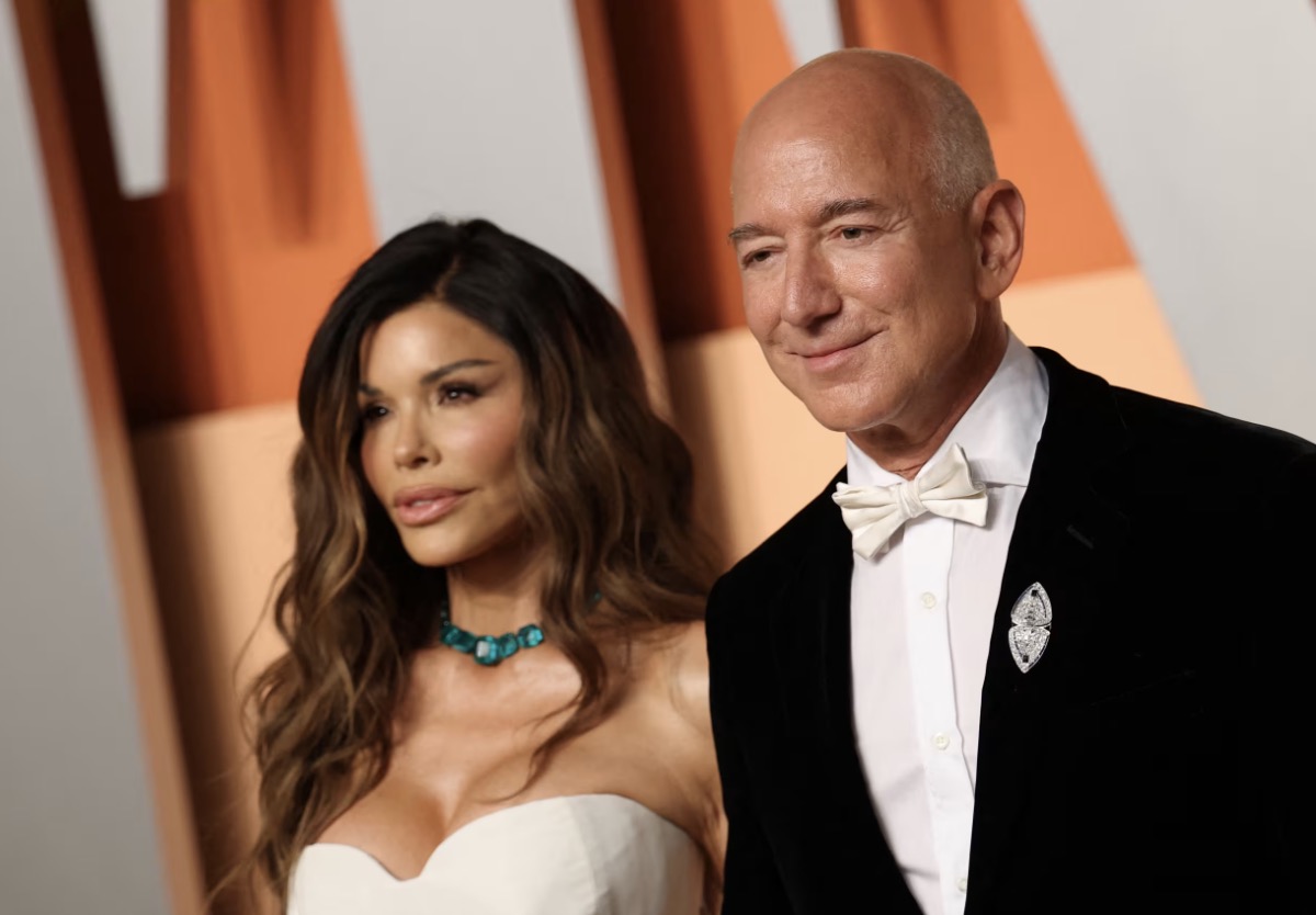 Jeff Bezos 25 milyon Amazon hissesini satıyor