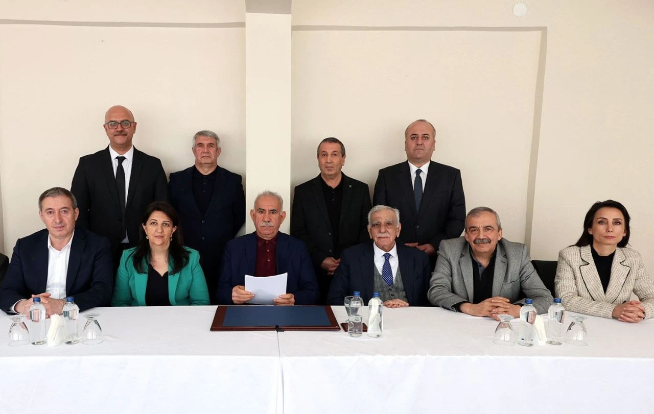 Daha neyi bekliyorlar? PKK'nın fesih kongresi ne zaman?