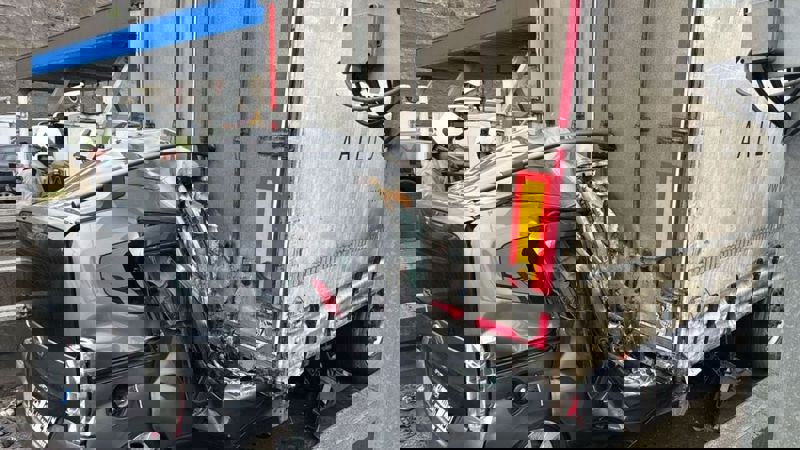 Aynı yerde Pendik&#039;te 2 gün arayla ikinci tır kazası