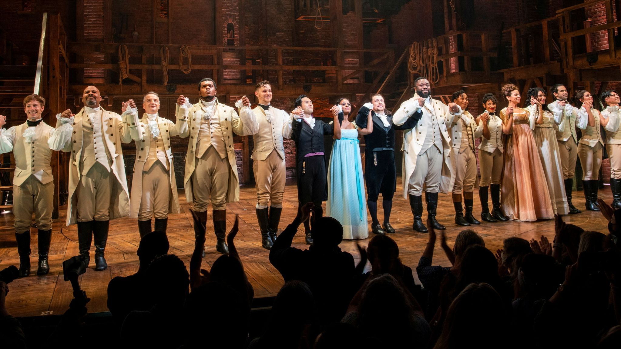 Sanatçılardan Trump’a karşı kültürel boykot: Kennedy Center’da sahne iptalleri başladı