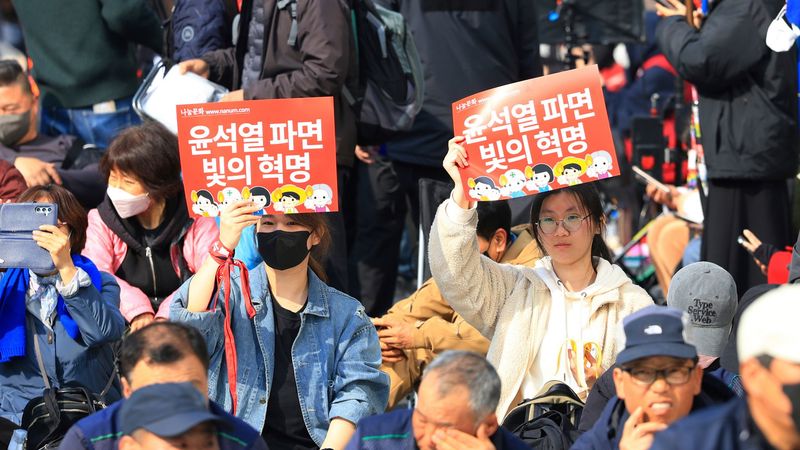 Güney Kore&#039;de siyasi kriz: Cumhurbaşkanı Yoon Suk Yeol&#039;un azli ve yaklaşan seçimler