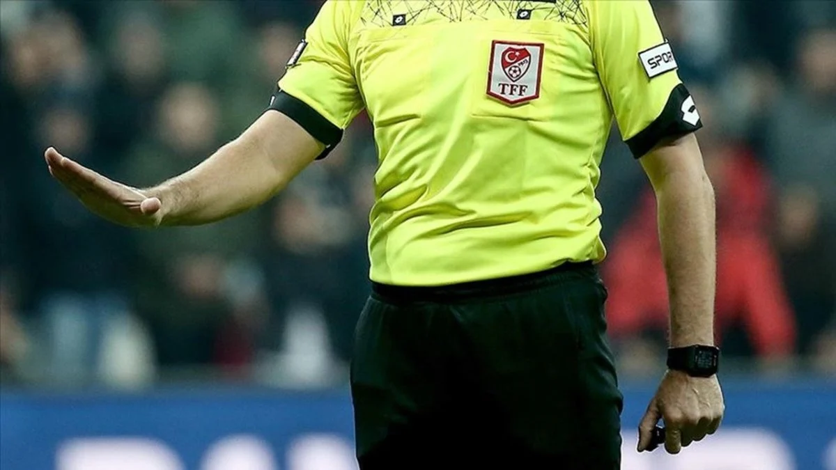 Süper Lig&#039;de 33. haftanın hakemleri açıklandı