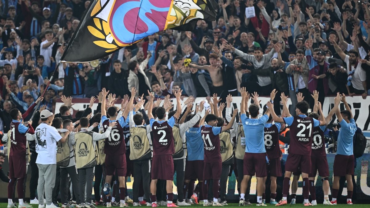 Tarihi başarı... UEFA&#039;dan Trabzonspor taraftarına büyük övgü