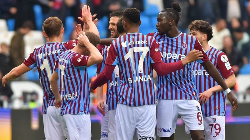 Trabzonspor’dan gol yağmuru: Alanyaspor’u 4-3 mağlup etti