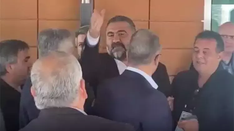 Ümit Özat da çıldırdı! Divan kuruluna damga vuran Alex sözleri