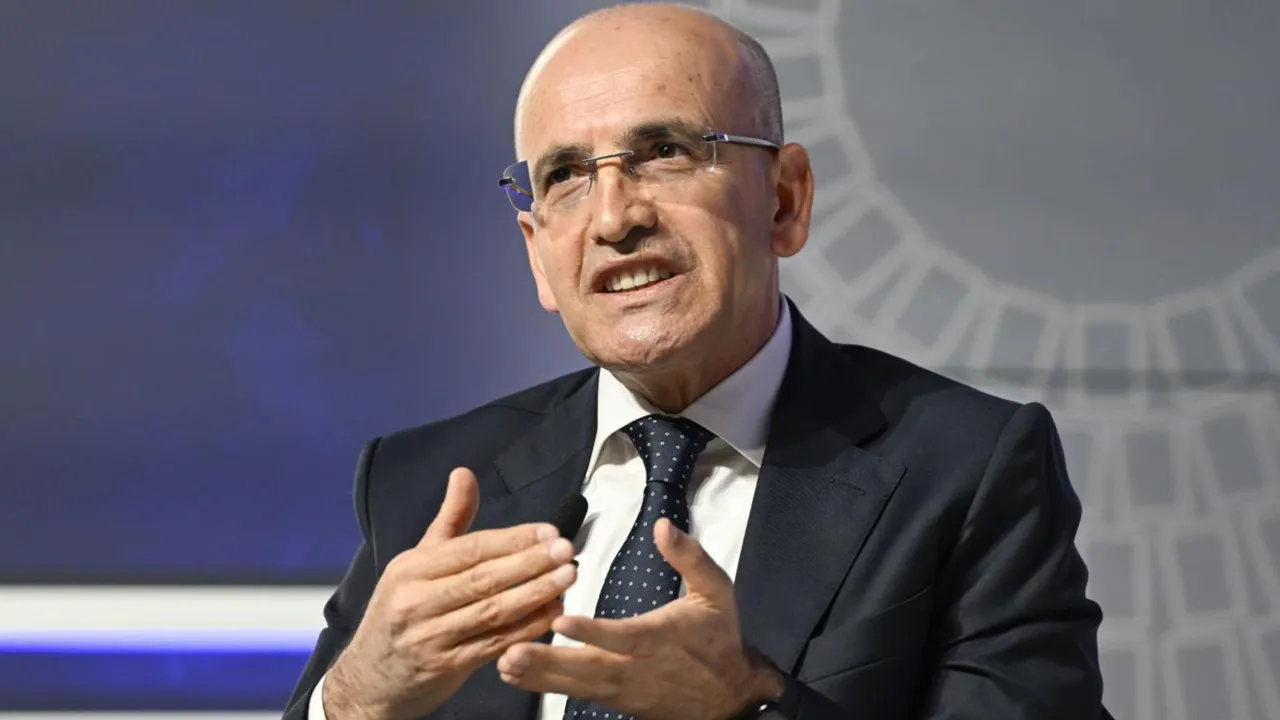 Mehmet Şimşek: Önceliğimiz hayat pahalılığıyla mücadele