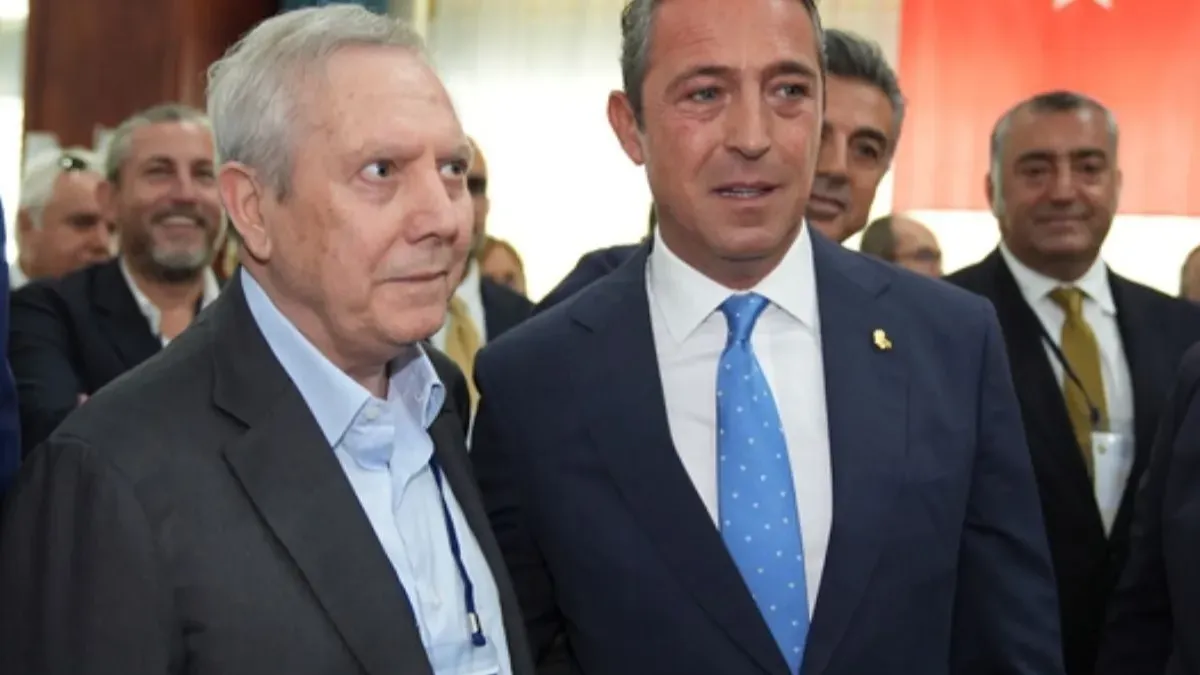 Fenerbahçe’de tarihi zirve: Ali Koç, Aziz Yıldırım’ı ziyaret etti