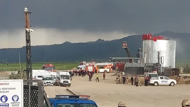 Erzurum Pasinler’de asfalt tesisinde patlama: 1 ölü, 1 yaralı