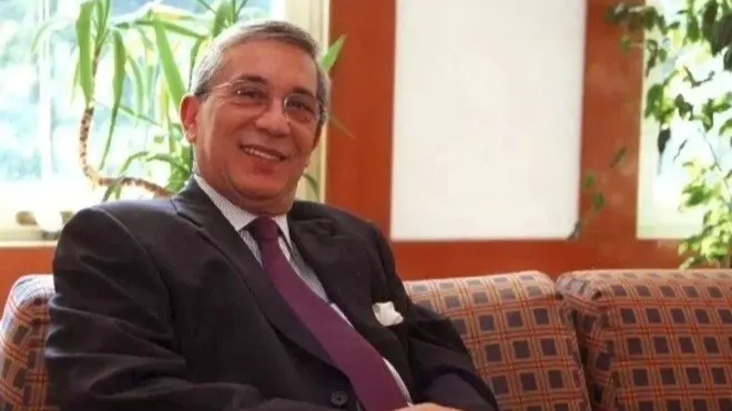 Rüşdü Saracoğlu hayatını kaybetti: Ekonomiye damga vuran isim