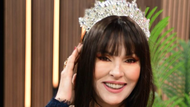 Aydan Şener o tacı tam 40 yıl sonra taktı