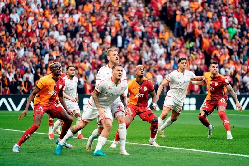 Cimbom şampi... Büyük zafer için 2 galibiyet tek beraberlik yetiyor