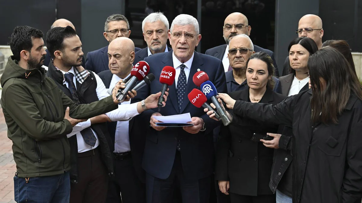 Müsavat Dervişoğlu’ndan Alparslan Türkeş’in kabrindeki olaylara tepki: Bu saygısızlığı kınıyorum