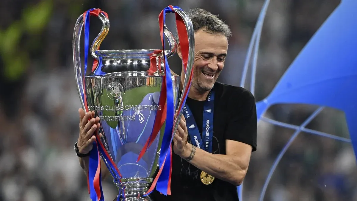 Luis Enrique’nin PSG mucizesi: Dört kupa ile tarihe geçti