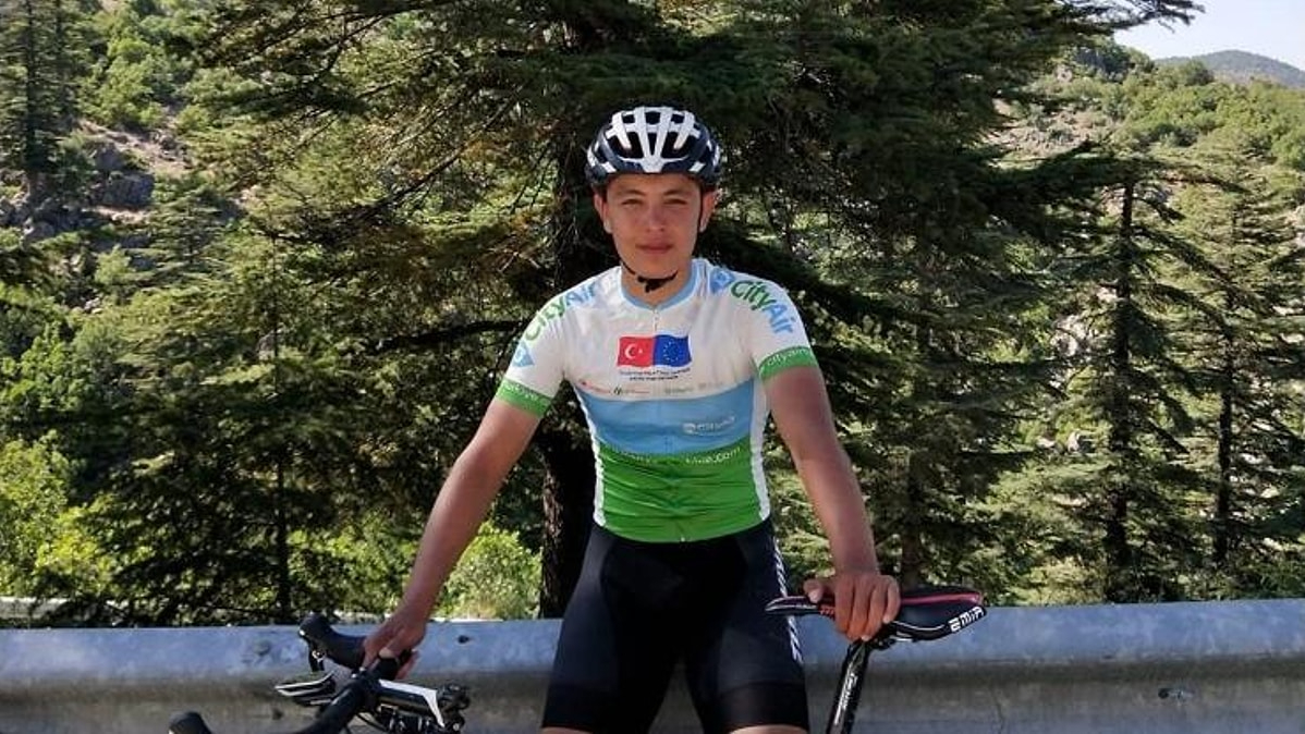 Milli bisikletçi Mustafa Ayyorkun İran’da hayatını kaybetti