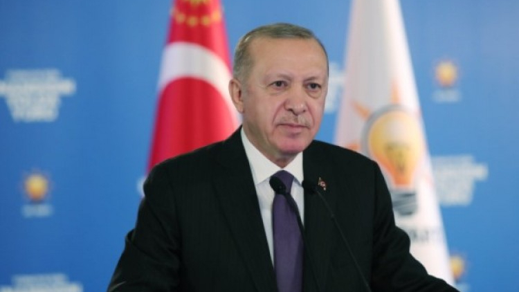 Erdoğan: Bırakın Türkiye’yi, ellerindeki 3-5 belediyeyi bile yönetemiyorlar