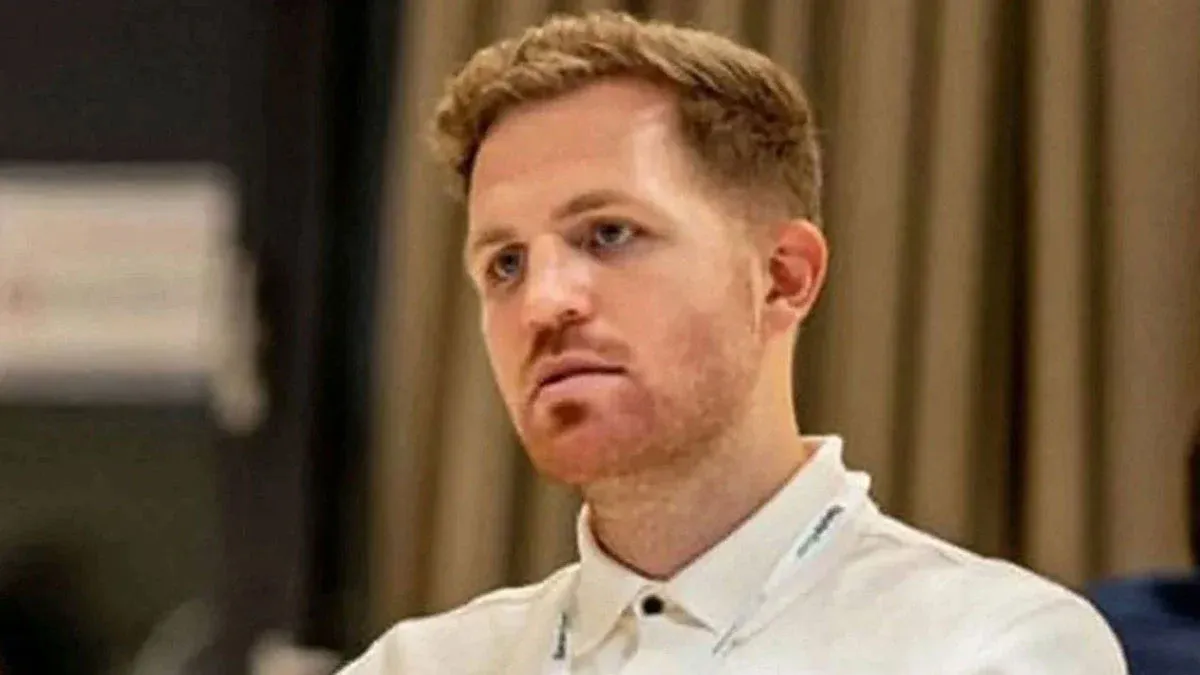 Fenerbahçe’nin yeni futbol direktörü Devin Özek oldu