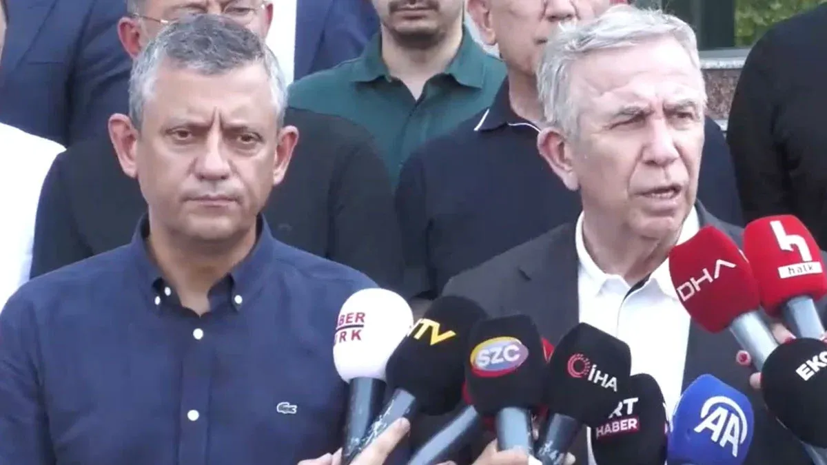 Özel ve Yavaş&#039;tan Ferdi Zeyrek&#039;e ziyaret