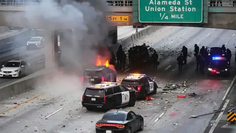 Los Angeles’ta gerilim tırmanıyor: Sokaklar alev alev