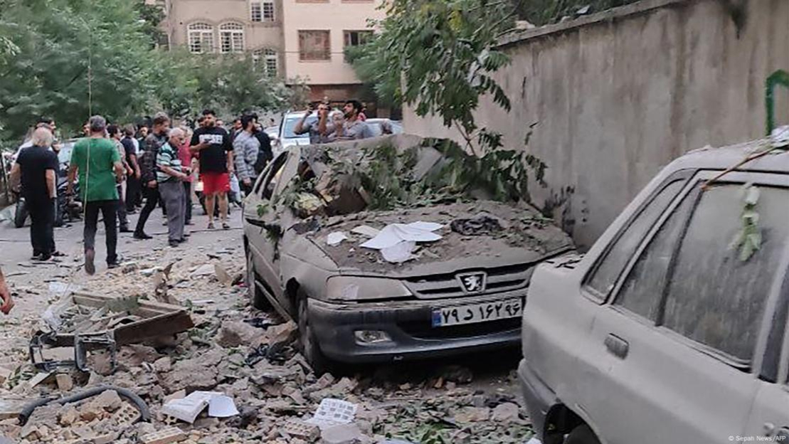 İsrail İran’a hava saldırısı düzenledi: Tahran’da nükleer tesisler ve balistik füze fabrikaları hedef alındı