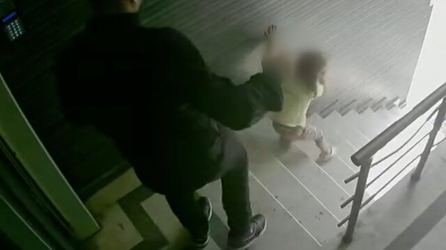 Eyüpsultan’da çocuk istismarı şoku: Tekmeci baba gözaltında, çocuklar koruma altında